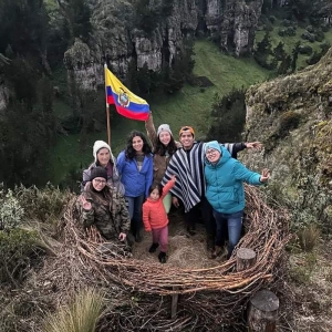  - diseño y construcción de una ecoaldea sustentable y sostenible amigable con la naturaleza a 3.700msnm en salinas de bolívar ecuador.,jalisco